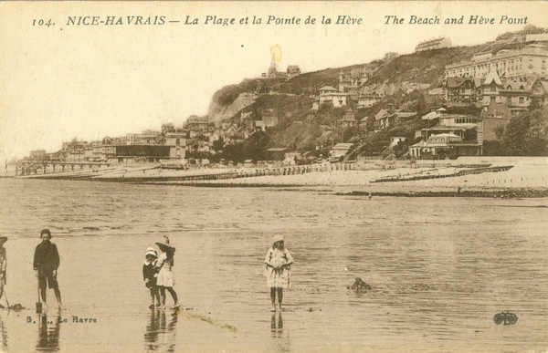 Vues depuis la plage du Havre